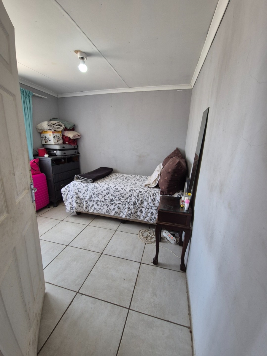 2 Bedroom Property for Sale in Kwazakhele Eastern Cape